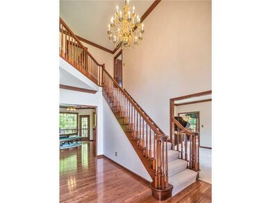 Entry/Foyer.