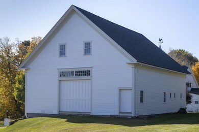 499 Governor Wentworth Hwy, Wolfeboro, NH 03894 - photo 3