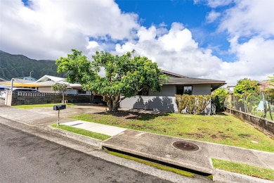 47-449 Aiai Place, Kaneohe, HI 96744 - photo 2