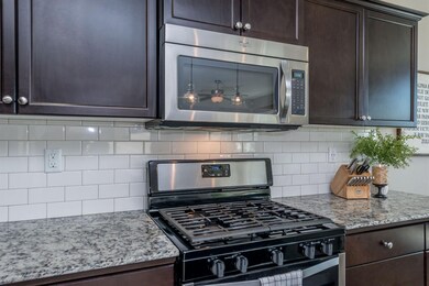 3042 Mount Rainier Ln, Clovis, CA 93619 - photo 6