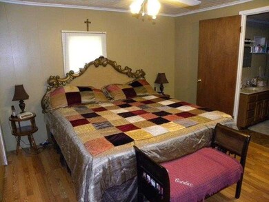 Master Bedroom. Bedroom 1