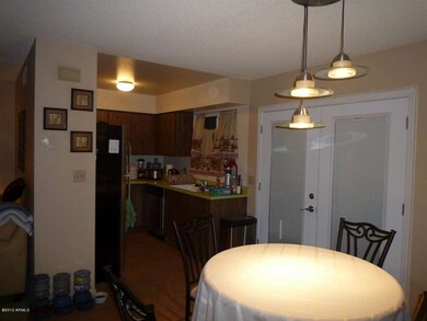 kitchen_dining