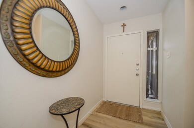 7738 Green Lawn Dr, Houston, TX 77088 - photo 5