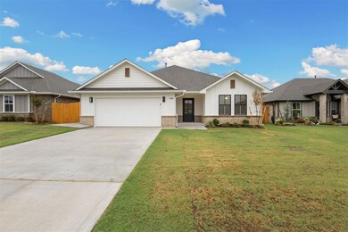 4306 Eloise Dr, Shawnee, OK 74804 - photo 2