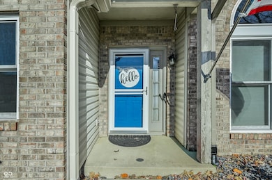 2926 Cross Creek Cir, Westfield, IN 46074 - photo 4