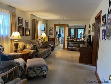 95 Park St, Gloversville, NY 12078 - photo 6