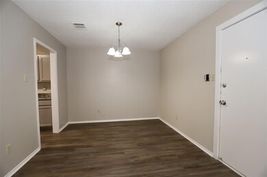 6302 Mark Ct, North Richland Hills, TX 76182 - photo 4