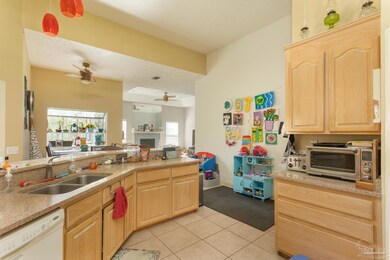 7558 Howard Dean Ln, Pensacola, FL 32526 - photo 6