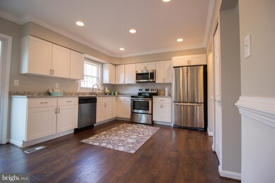 18 Carriage Walk Ct, Parkville, MD 21234 - photo 3