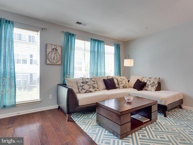 17034 Beveridge Dr, Dumfries, VA 22026 - photo 6