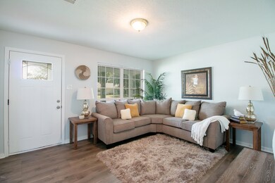 6309 Lancaster-110