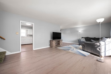 301 S Pasture Ln, Muncie, IN 47304 - photo 4