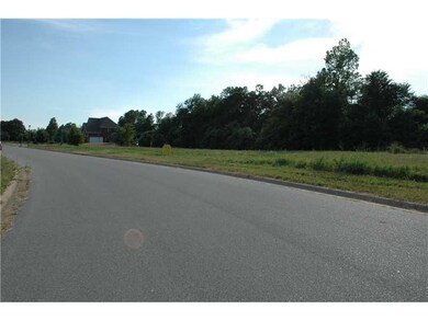 615 Barrington Way, Tontitown, AR 72770 - photo 5