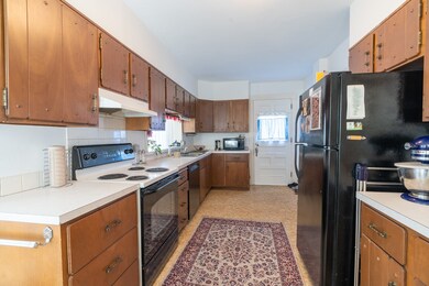 128 Slate Ave, Northfield, VT 05663 - photo 2