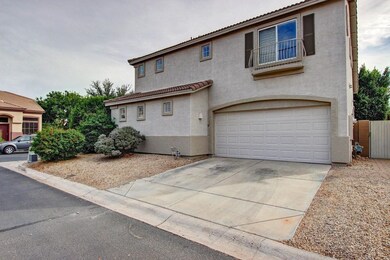 Large Driveway & Garage