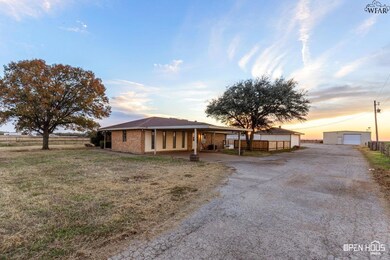5639 Johnson Rd, Iowa Park, TX 76367 - photo 6