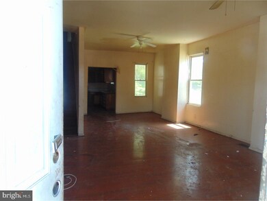 1402 S Broadway, Camden, NJ 08104 - photo 5