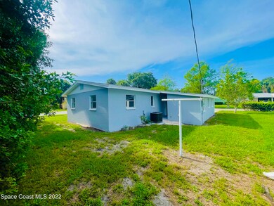 1300 Rosa L Jones Dr, Cocoa, FL 32922 - photo 2