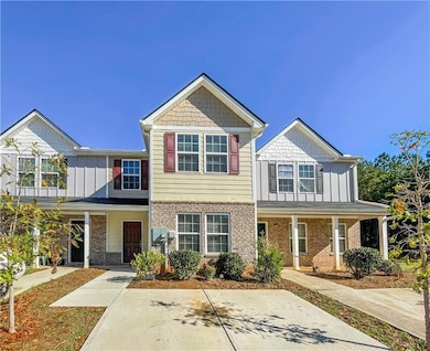 2565 Piering Dr, Lithonia, GA 30038 - photo 2