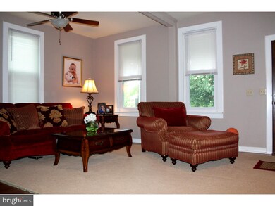 806 N Warren St, Orwigsburg, PA 17961 - photo 4