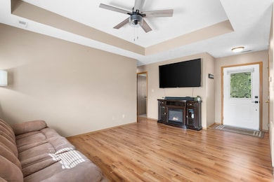 406 W Cline St, Aurora, MO 65605 - photo 5