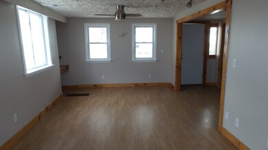 7 Elm St, Pittsfield, NH 03263 - photo 6