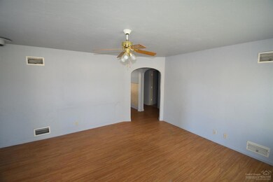 unlisted-address, Redmond, OR 97756 - photo 2