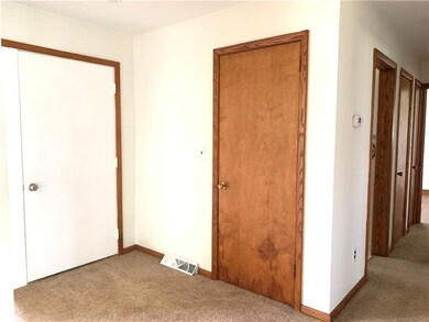 2481 Mercer West Middlesex Rd, West Middlesex, PA 16159 - photo 5