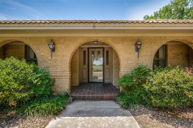 The Spanish-Mediterranean feel of the home is just fantastic!