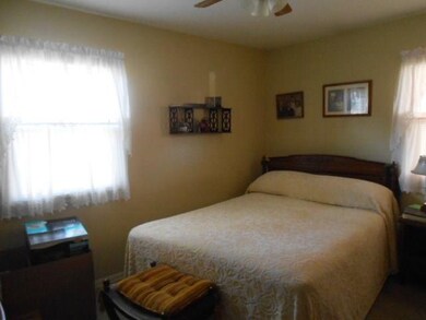 2535 16th St, Columbus, IN 47201 - photo 3