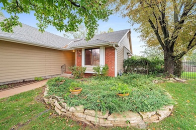 2507 N Rock Road Ct, Wichita, KS 67226 - photo 2