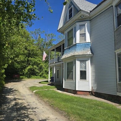 663 Railroad St, Saint Johnsbury, VT 05819 - photo 7