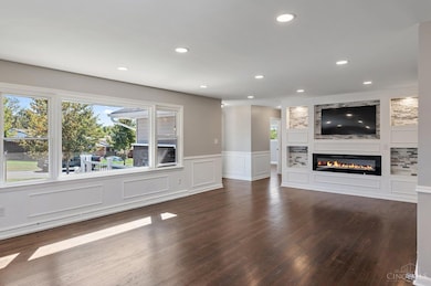 6085 Capri Dr, Cincinnati, OH 45224 - photo 2