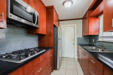 914 Mosher Ln, Houston, TX 77088 - photo 7