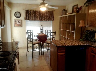Eat-In Kitchen