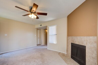 003_Living Room