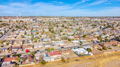 7404 Wilcox Dr, El Paso, TX 79915 - photo 7