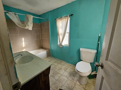 715 S 1st Ave, Albert Lea, MN 56007 - photo 7