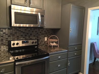 6633 Nathan Dr S, Jacksonville, FL 32216 - photo 5