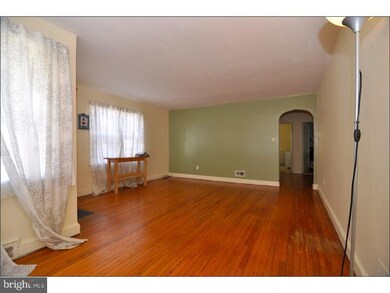 1723 Montgomery Rd, Wilmington, DE 19805 - photo 2