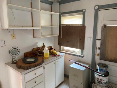 110 110 W Elder, Duncan, OK 73533 - photo 6