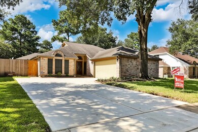 11118 Winspring Dr, Tomball, TX 77377 - photo 2