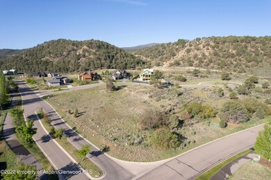 110 Bowles Dr