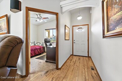 Entry/Office