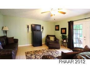 2819 Veterans Ave, Copperas Cove, TX 76522 - photo 3