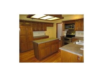 15315 W 93rd Terrace, Lenexa, KS 66219 - photo 6