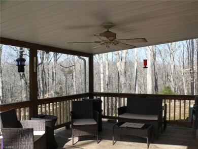 2954 Morningdew Dr, Sophia, NC 27350 - photo 4