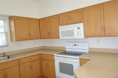1803 Chateau Place unit A, Easton, PA 18045 - photo 6