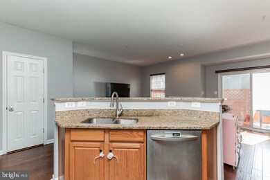 21041 Sojourn Ct, Germantown, MD 20876 - photo 4