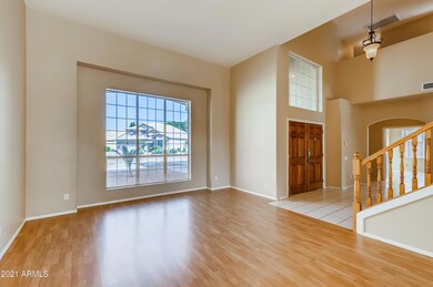 6-838628259-07 Living Room